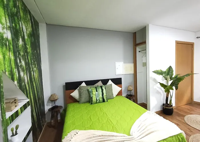 Casa Dos Passos 0 * Guarda