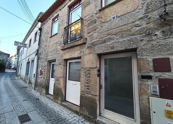 Casa Dos Passos 0 * Guarda